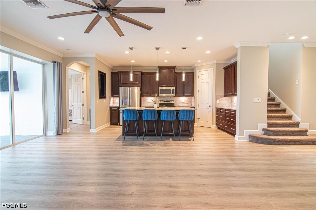 2705 Lambay, Cape Coral, FL 33991