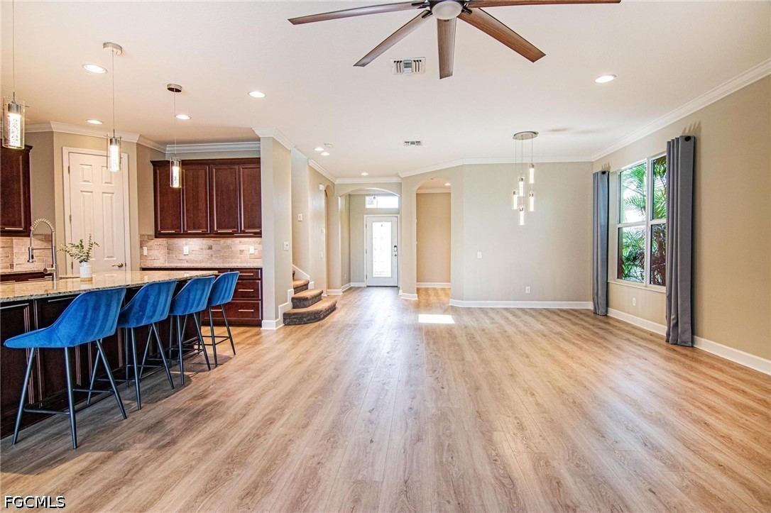 2705 Lambay, Cape Coral, FL 33991