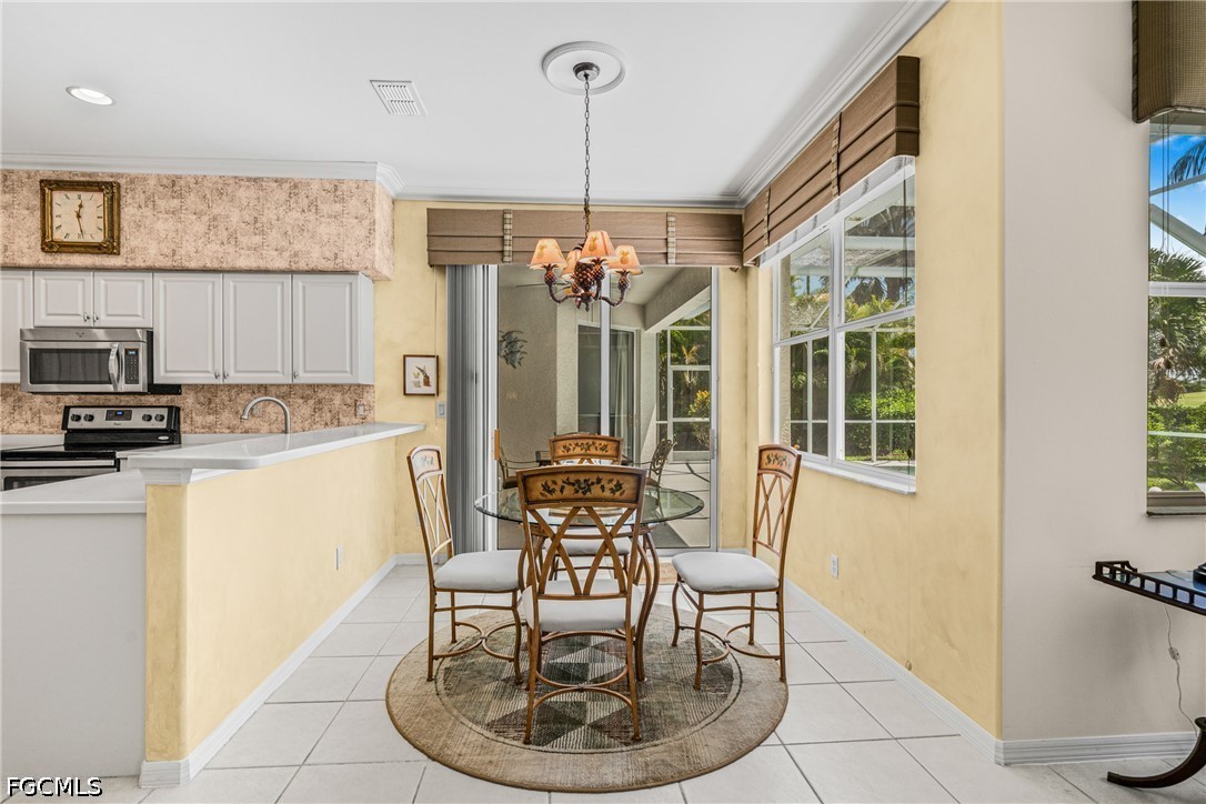 DiningArea