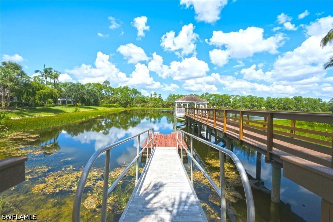Dock