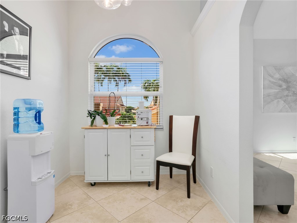 2535 Aspen Creek Unit 201, Naples, FL 34119