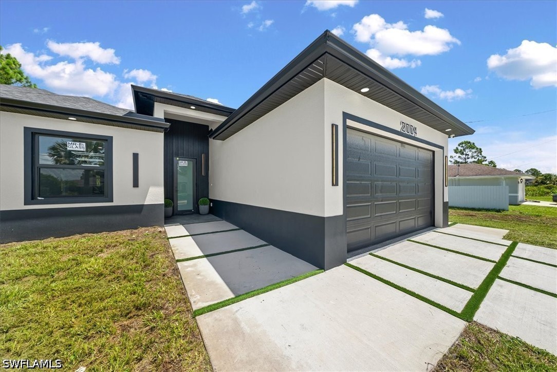 2004 9th, Lehigh Acres, FL 33972