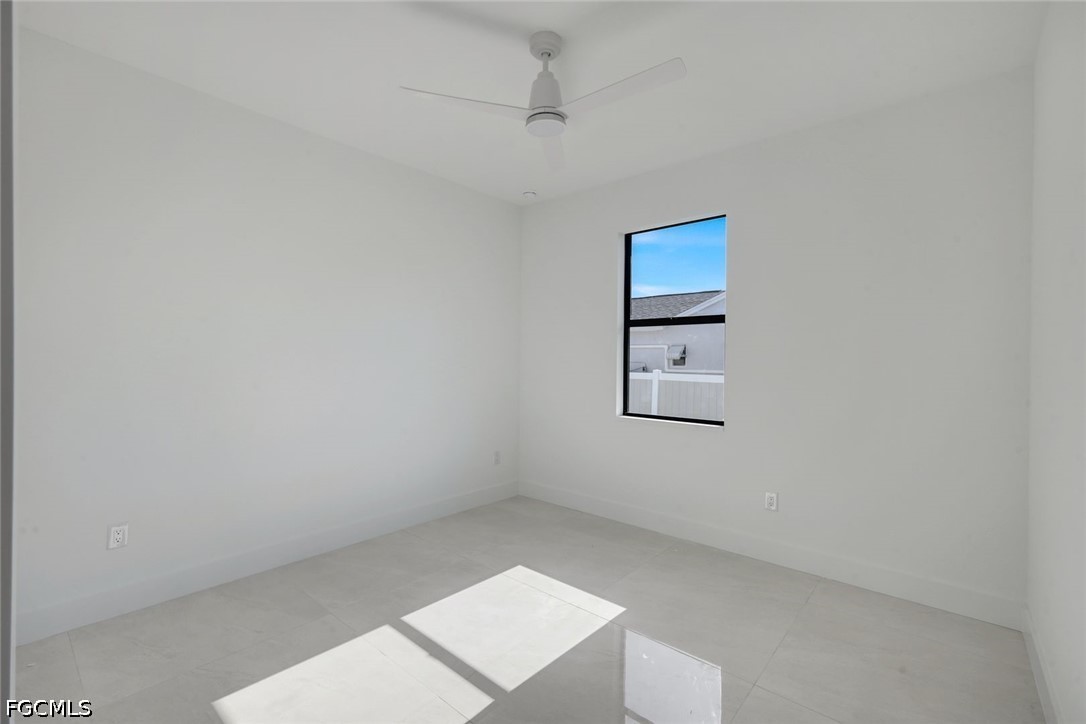 2754 6th, Cape Coral, FL 33993