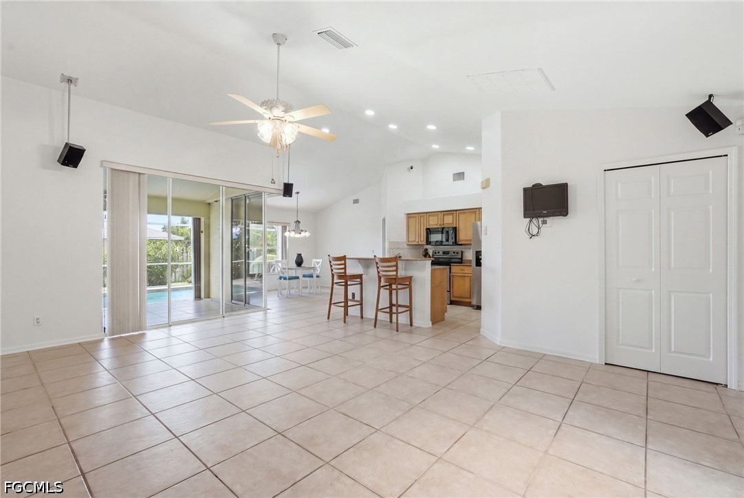 2408 53rd, Cape Coral, FL 33914
