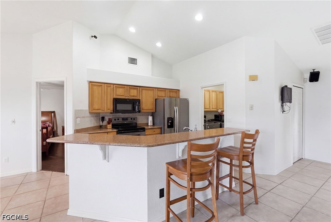 2408 53rd, Cape Coral, FL 33914