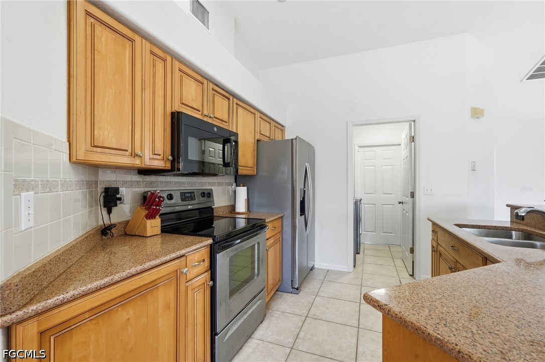 2408 53rd, Cape Coral, FL 33914