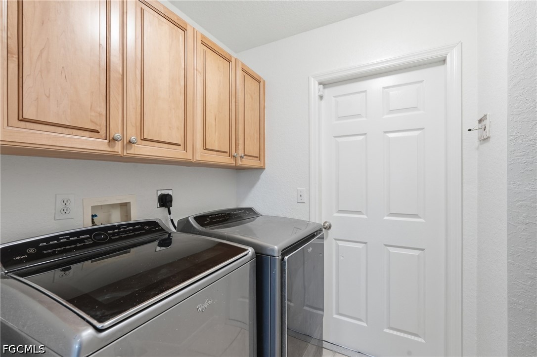 2408 53rd, Cape Coral, FL 33914