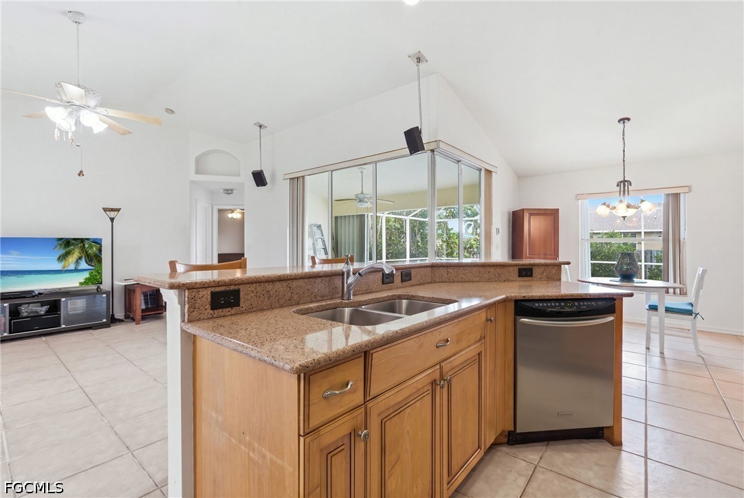 2408 53rd, Cape Coral, FL 33914