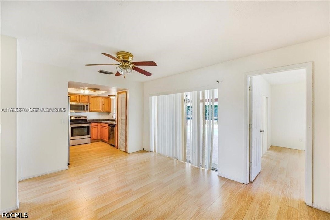 915 20th, Cape Coral, FL 33990