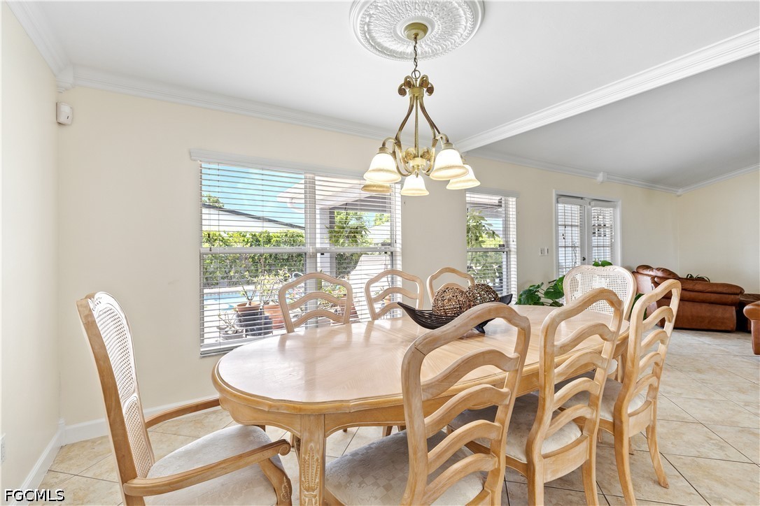 DiningArea
