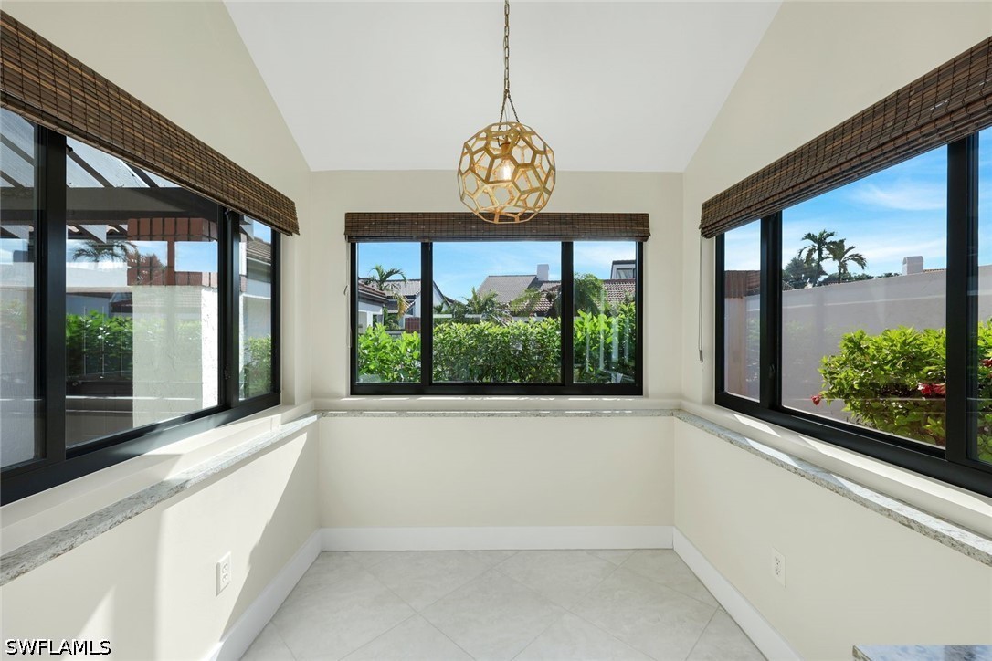 529 Bay Villas, Naples, FL 34108