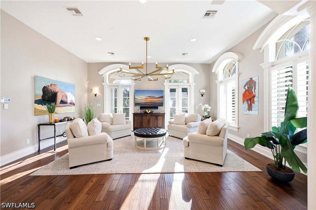 FamilyRoom