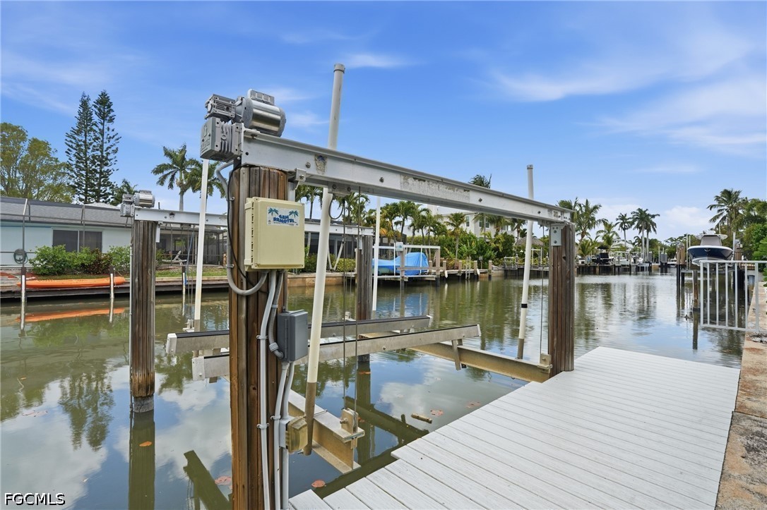 Dock