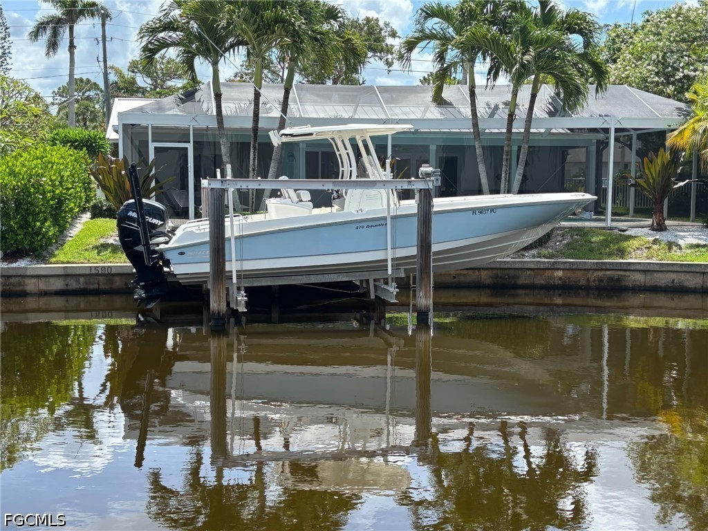 Dock