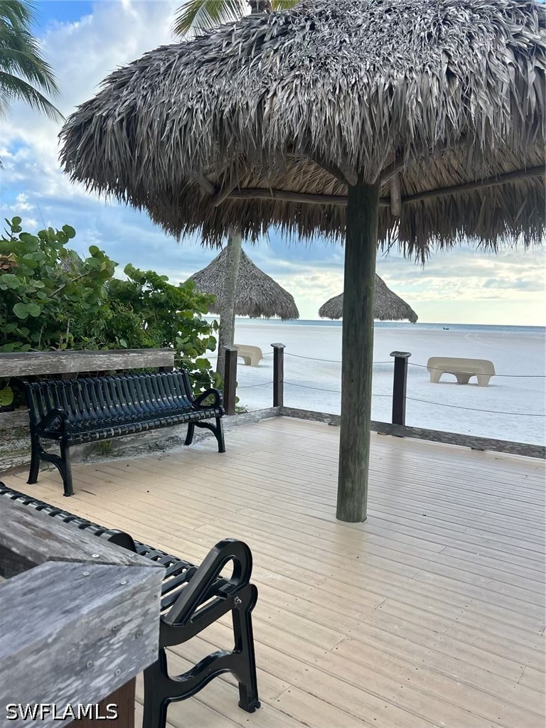 Dock