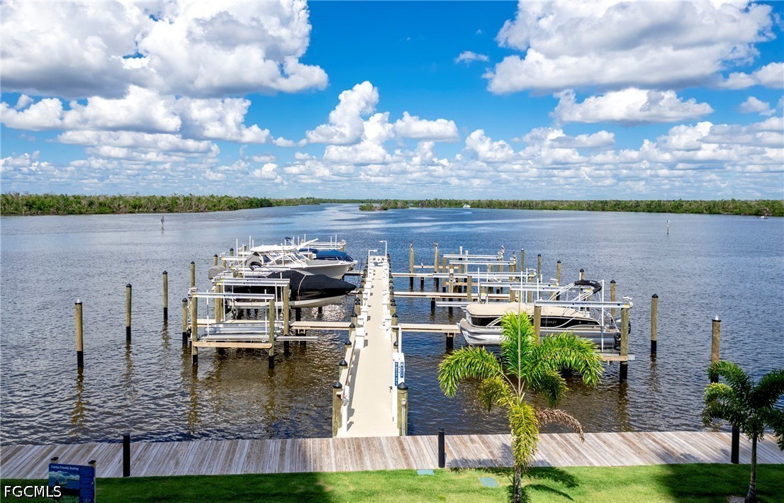 Dock