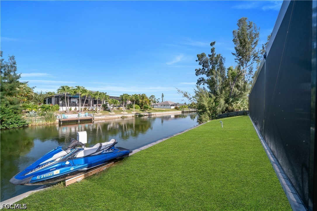 2127 17th, Cape Coral, FL 33991