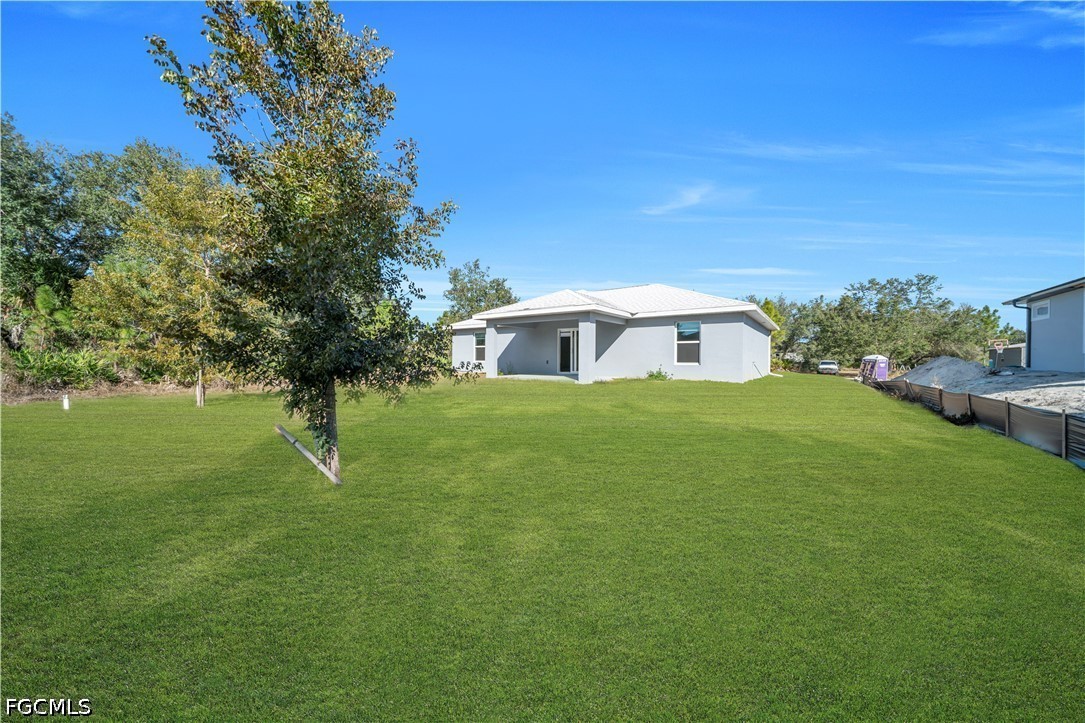 2617 53rd St W, Lehigh Acres, FL 33971