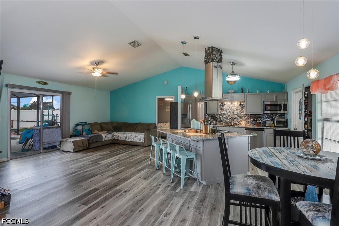 1416 13th, Cape Coral, FL 33993