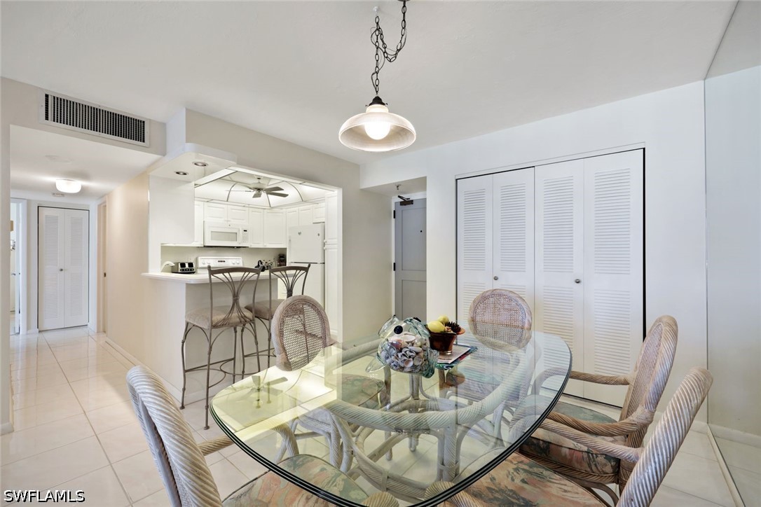 DiningArea