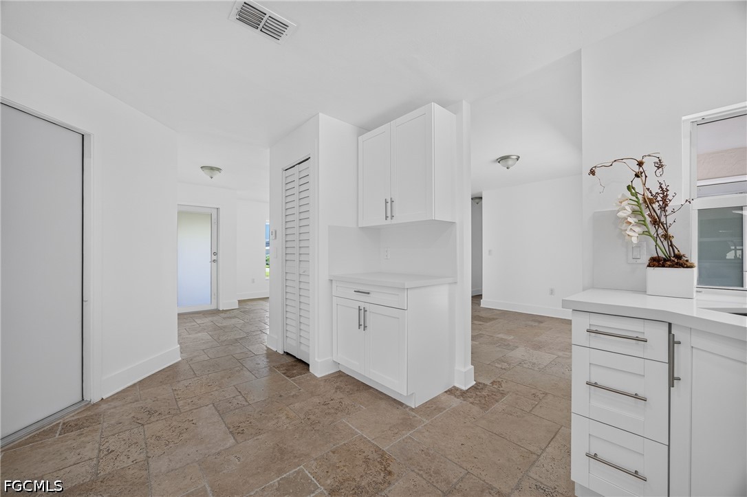 6049 Perthshire, Fort Myers, FL 33908