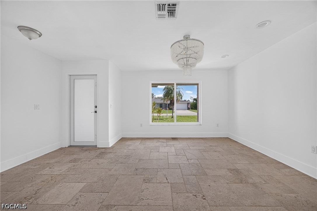 6049 Perthshire, Fort Myers, FL 33908