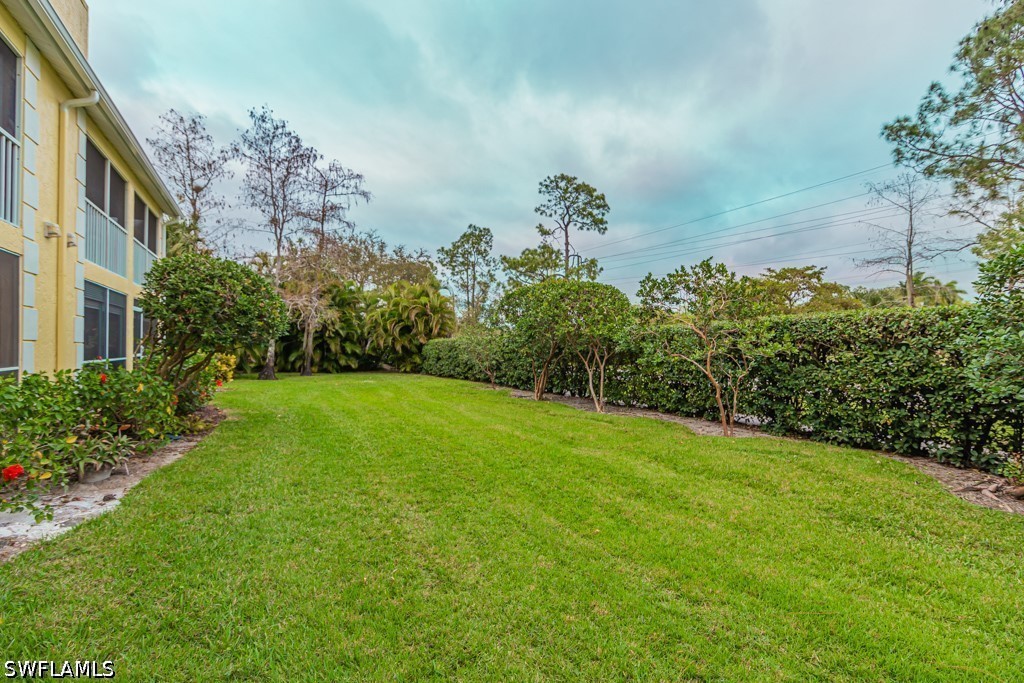 2562 Kings Lake Unit 102, Naples, FL 34112
