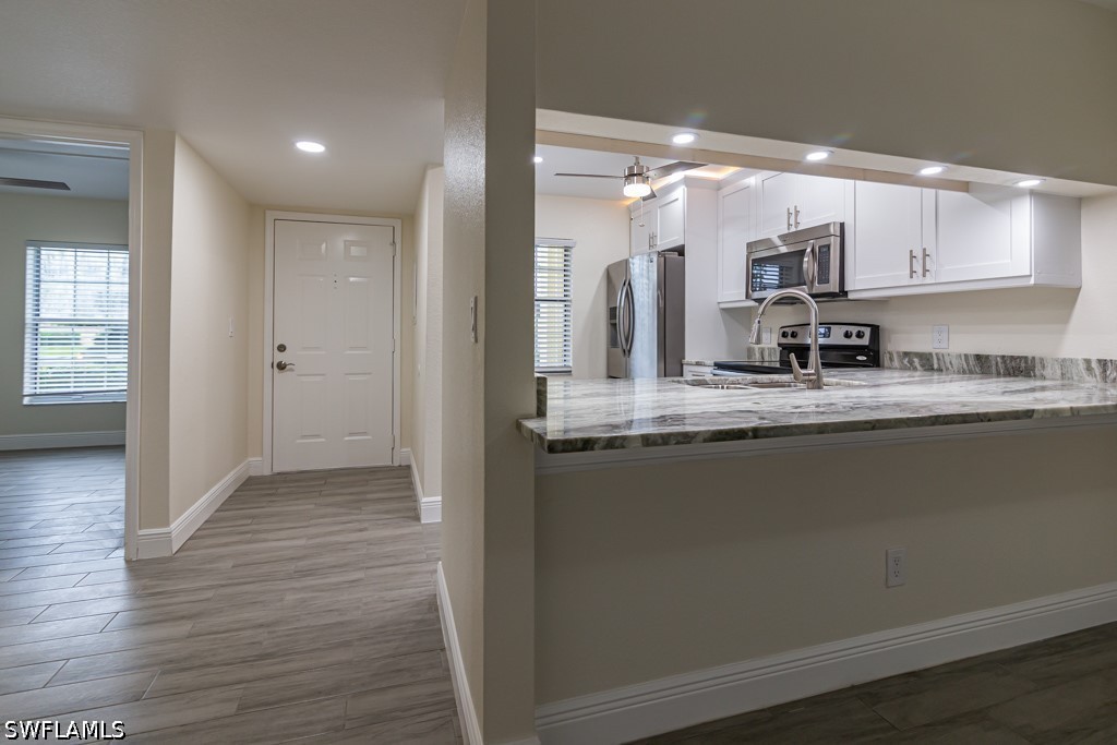 2562 Kings Lake Unit 102, Naples, FL 34112