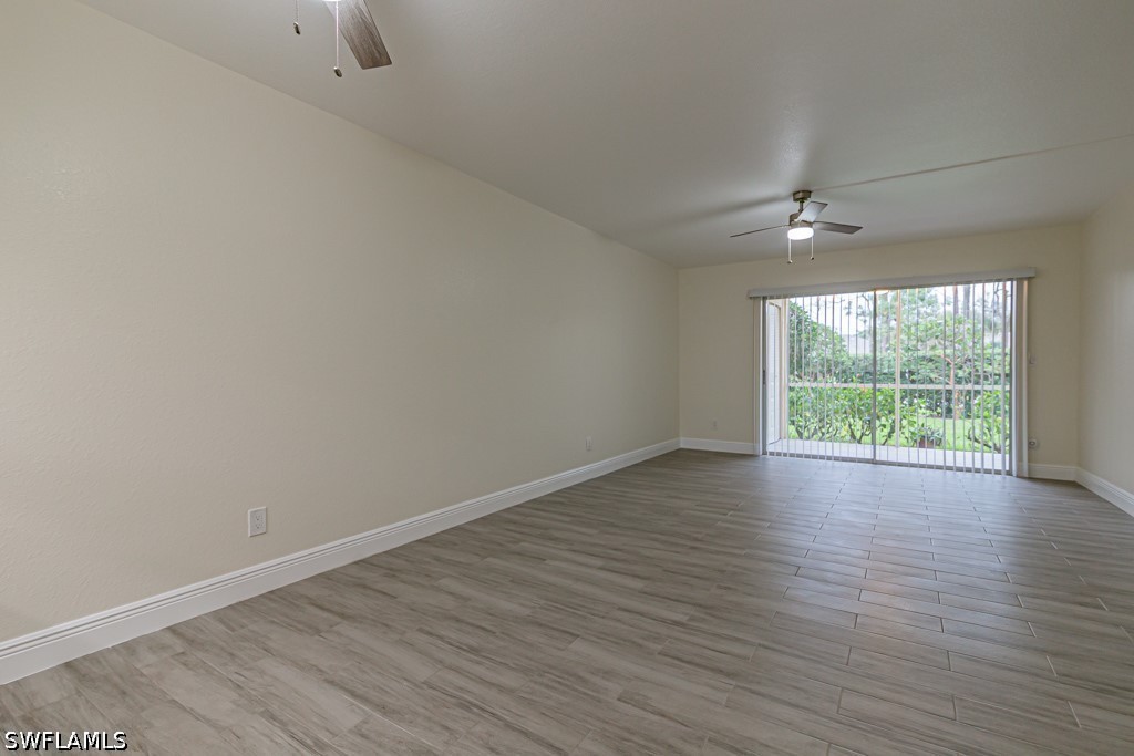 2562 Kings Lake Unit 102, Naples, FL 34112