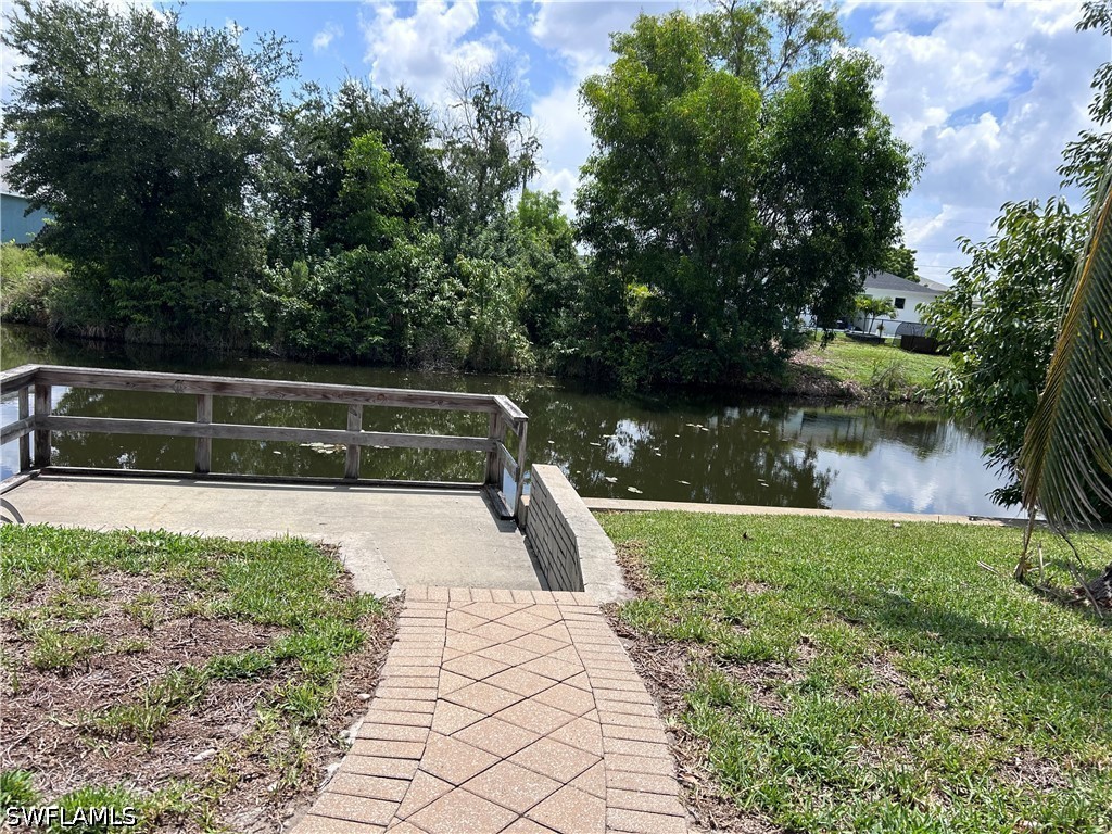 111 4th, Cape Coral, FL 33990