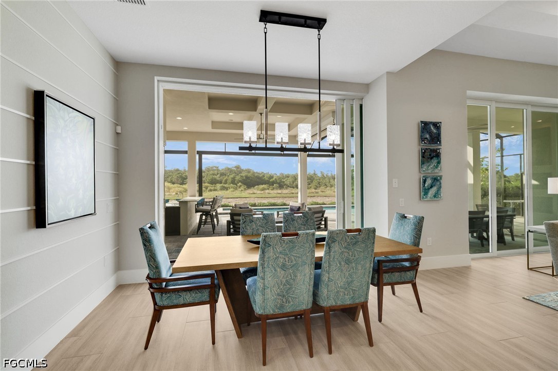 DiningArea