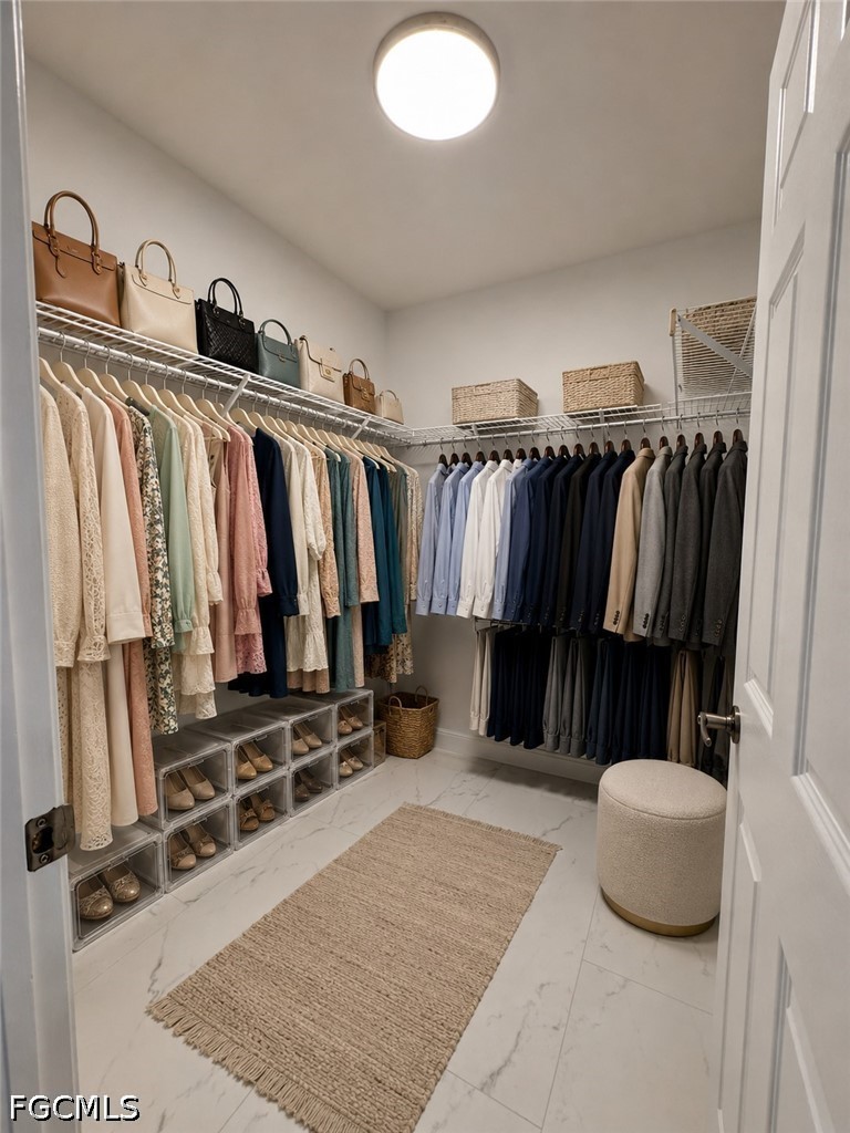 WalkInClosets