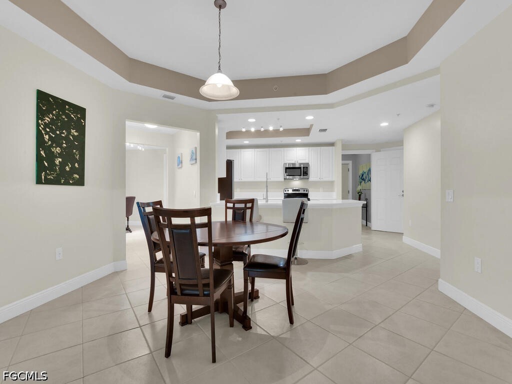 DiningArea