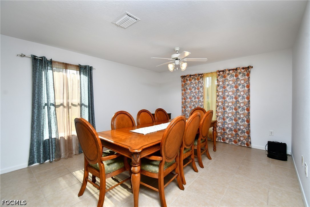 DiningArea