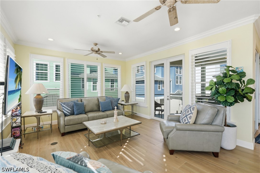260 Key West, Fort Myers Beach, FL 33931