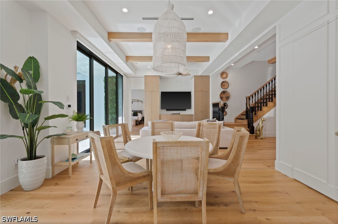 DiningArea