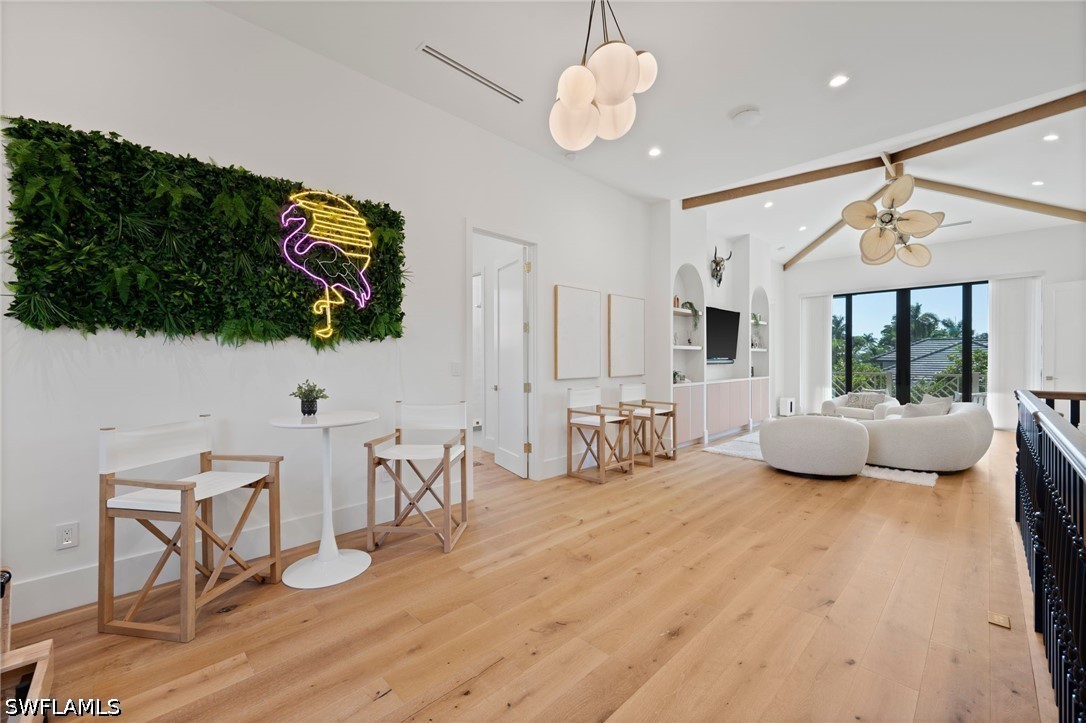 1140 8th, Naples, FL 34102