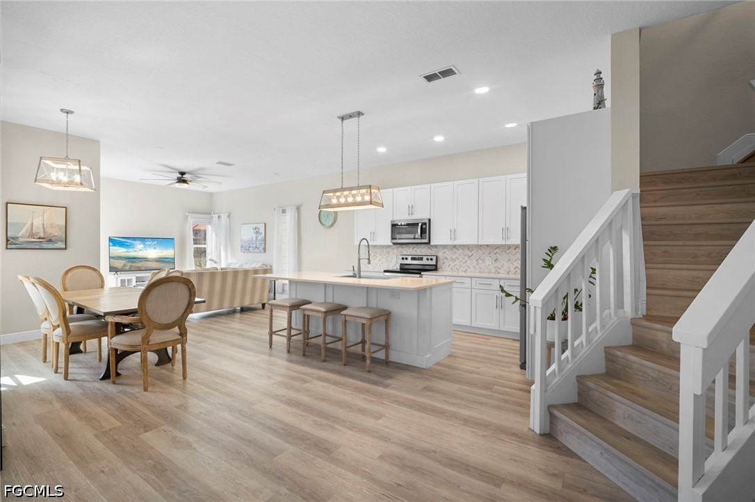 9049 spring mountain, Fort Myers, FL 33908