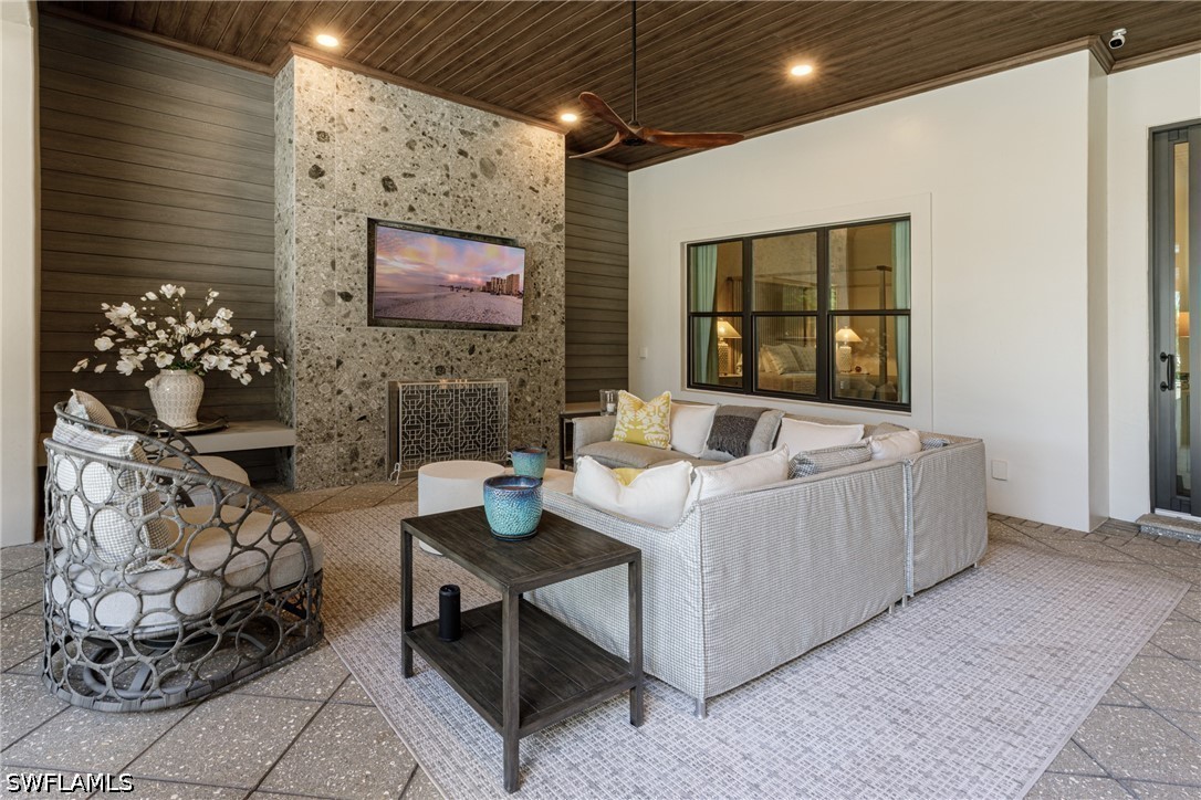16759 Cabreo, Naples, FL 34110