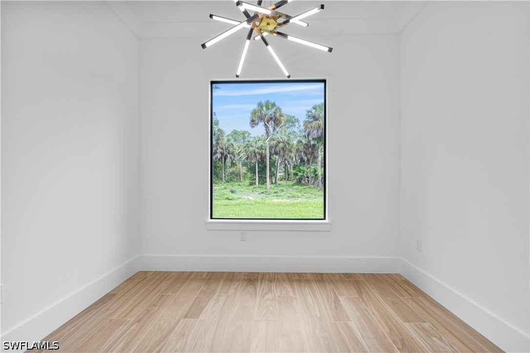 2354 4th, Naples, FL 34117