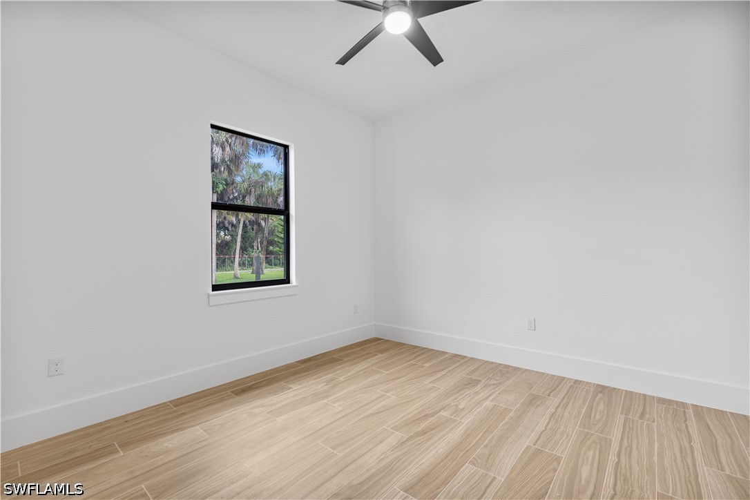 2354 4th, Naples, FL 34117