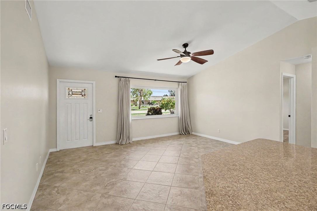 918 Gleason, Cape Coral, FL 33914