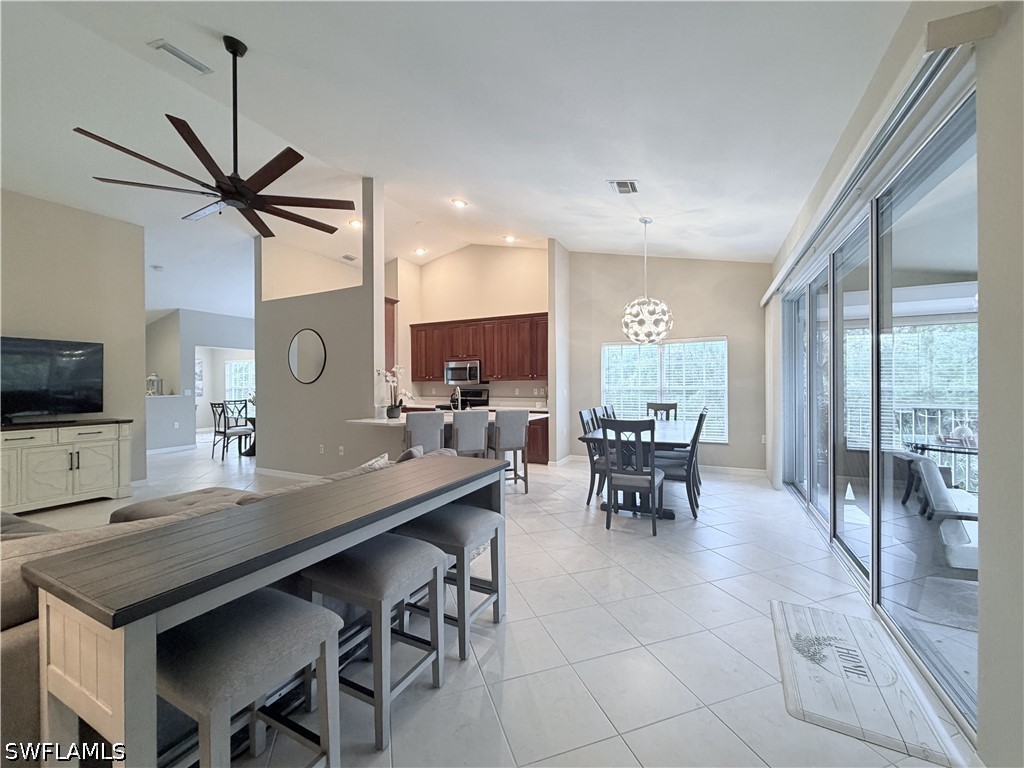 6345 Lexington Unit 201, Naples, FL 34110