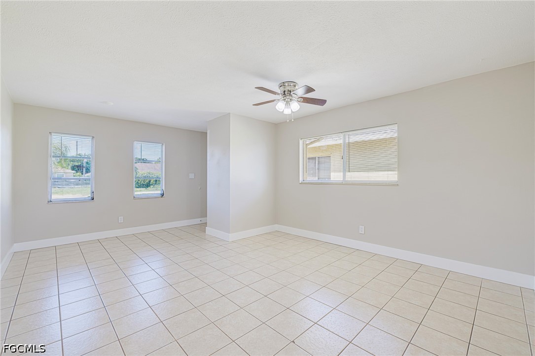 1245 8th Unit 103, Cape Coral, FL 33990