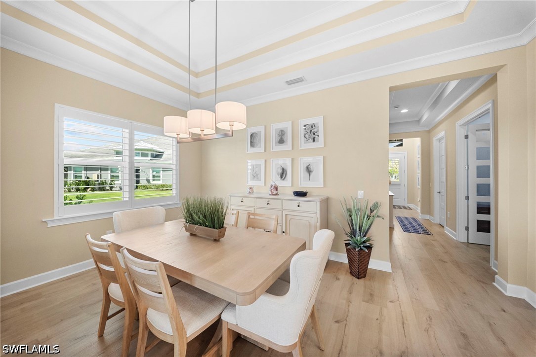 DiningArea