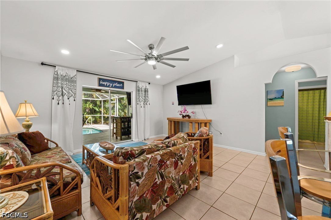 3112 16th, Cape Coral, FL 33914