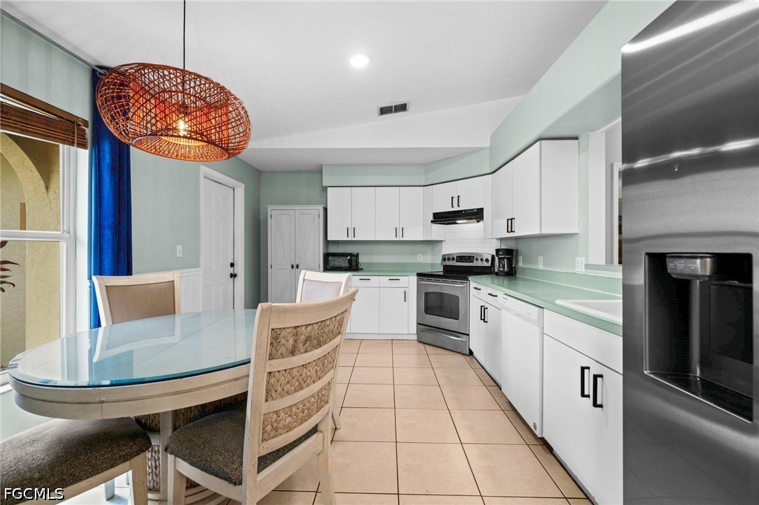 3112 16th, Cape Coral, FL 33914