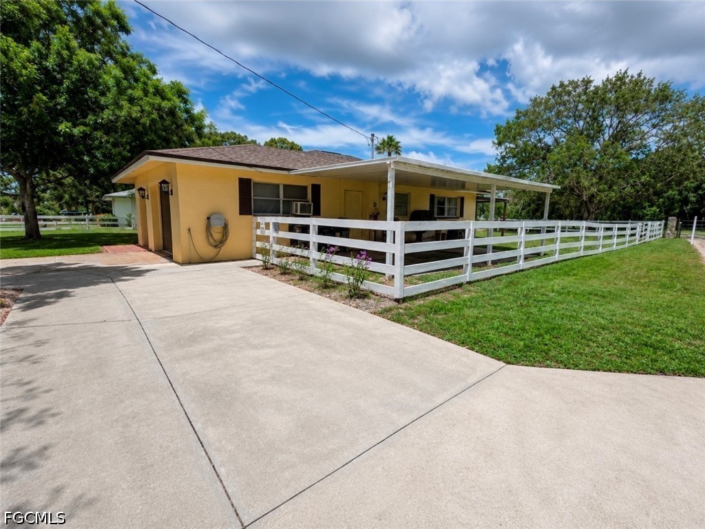 1798 Marilyn, North Fort Myers, FL 33917