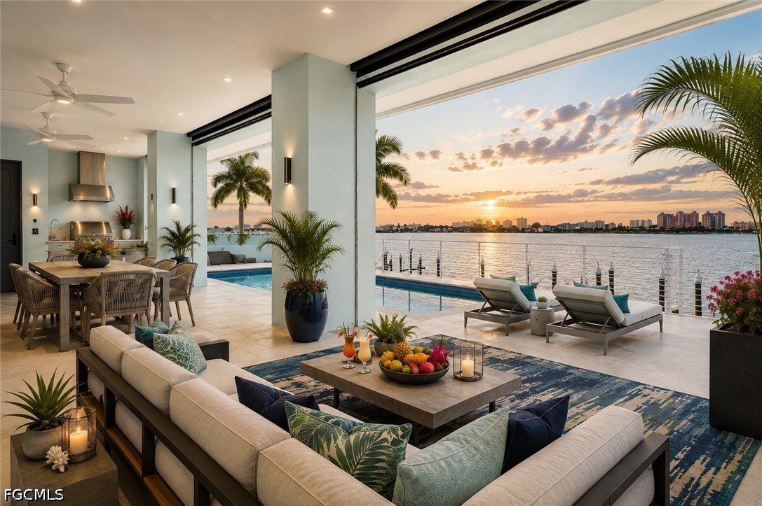 938 San Carlos, Fort Myers Beach, FL 33931