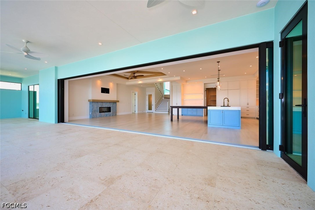 938 San Carlos, Fort Myers Beach, FL 33931